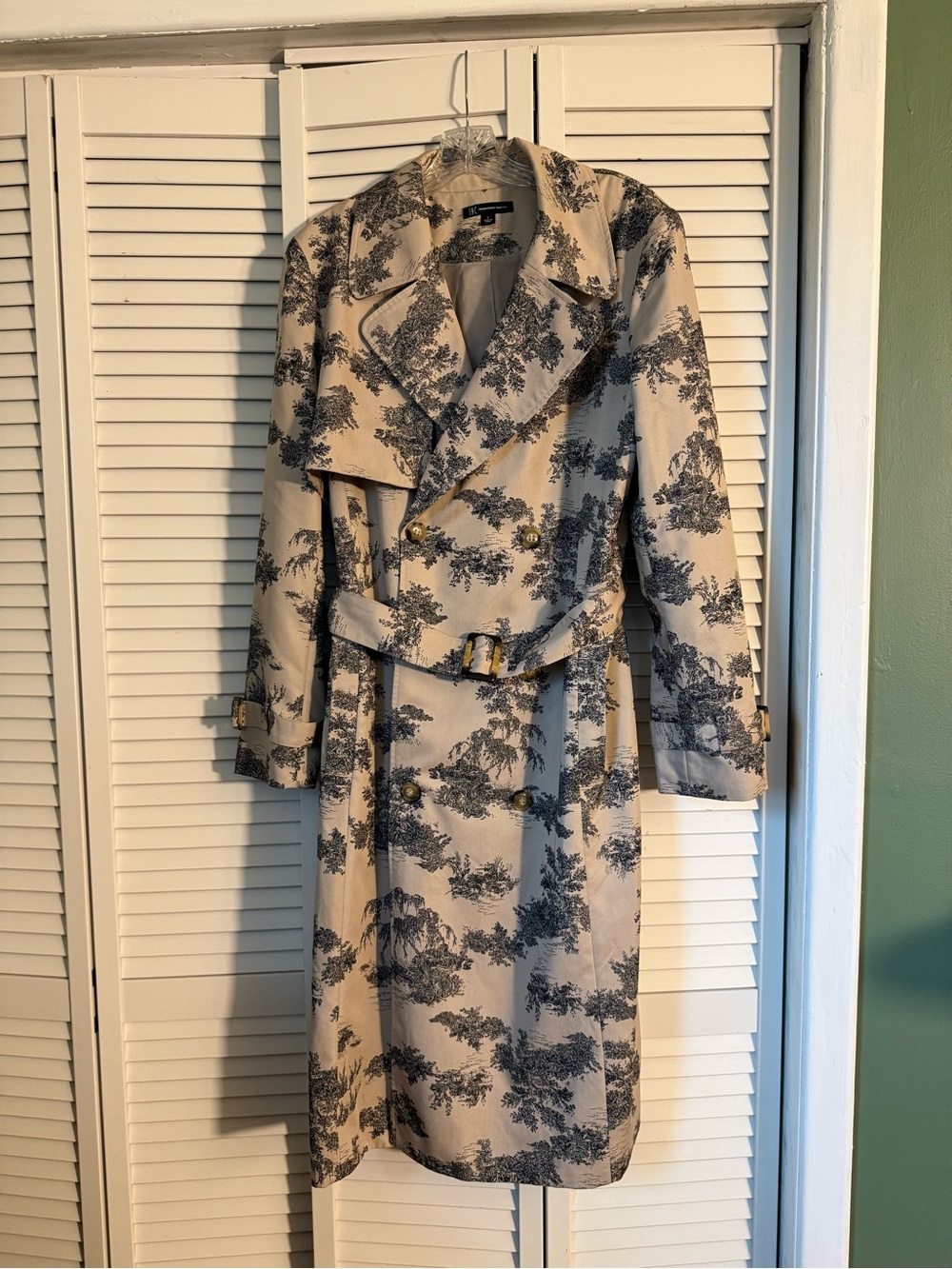 INC International Concepts Belted Beige Trench Coat with Black Toile Print